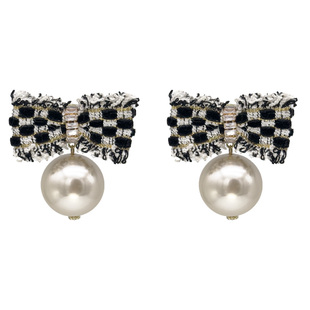 25SUMMER原创 薇薇安 秋冬复古甜美小香风蝴蝶结大珍珠耳环耳夹女