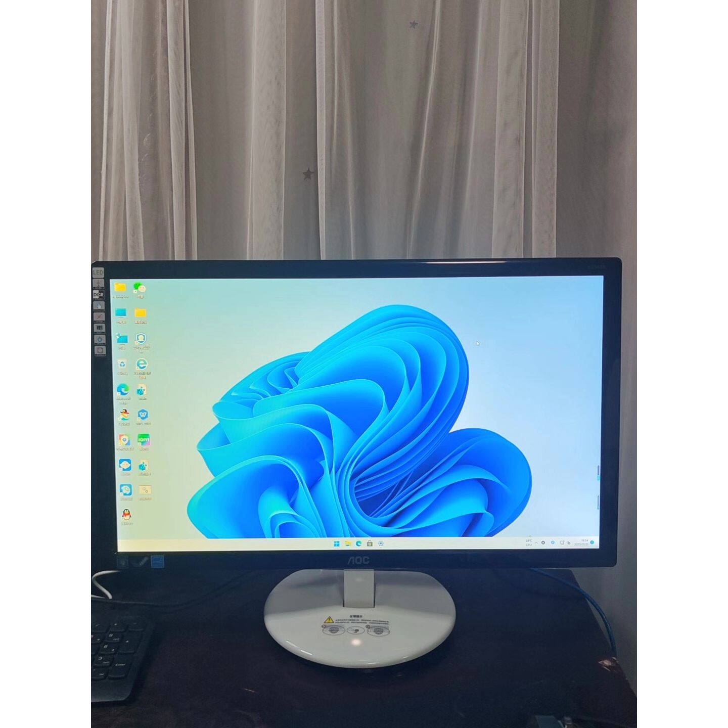 议价AOC的23寸超薄显示器型号为e2343F支持1920*维修