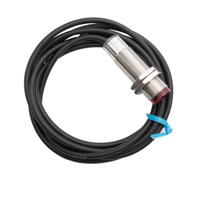 至璨工业级防水IP68激光光电开关M12/M18圆柱NPN漫反射对射传感器