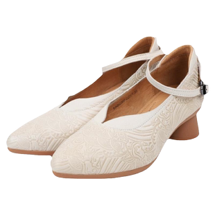 相伴真皮新款单鞋女原创旗袍手工鞋子民族风皮鞋尖头羊皮女鞋