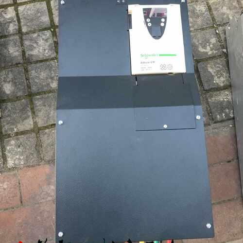 议价ATV61FHD45N4Z 施耐德ATV61F系列变频器 45kw 成色好 需议价