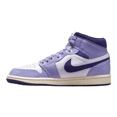 Nike耐克男女中帮篮球鞋