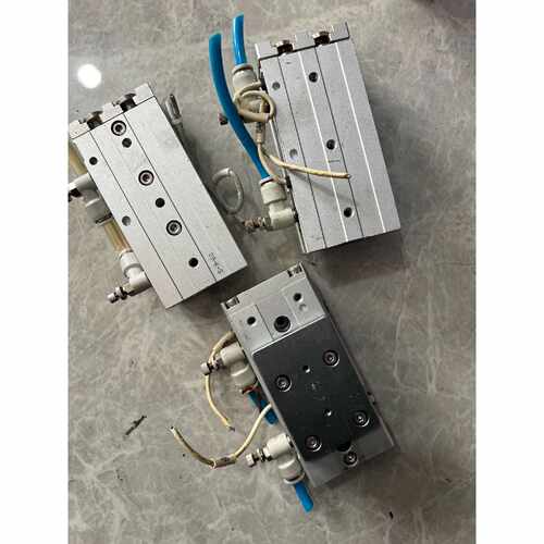 TPC滑台气缸   HLS12X50S  ，9新，保证正-询价