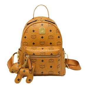 高级感大容量铆钉旅行背包