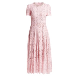 2026春季穿搭明星同款圆领短袖粉色蕾丝连衣裙度假出片漂亮长裙子