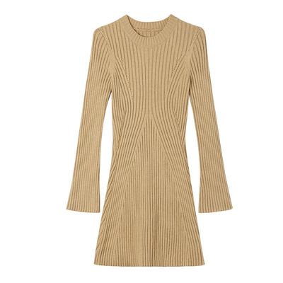 圆领粗坑条纹针织连衣裙中长款