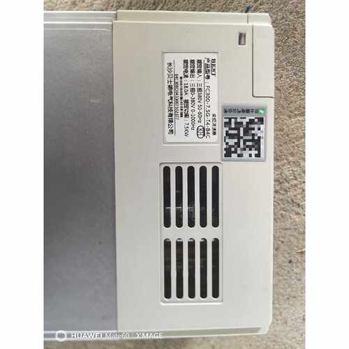 议价贝士德变频器FC3007.5GT4B4C三相380V维修