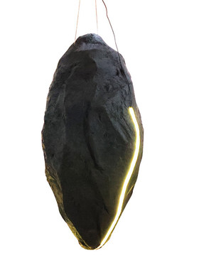 仿真玻璃钢黑山石灯光垂感摆件