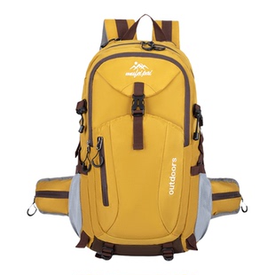 户外登山包女轻便大容量运动徒步背包旅游轻便多功能旅行双肩包男