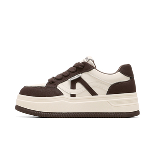 星期六女鞋黑色百搭板鞋厚底增高2026春夏季新款小白鞋熊猫运动鞋