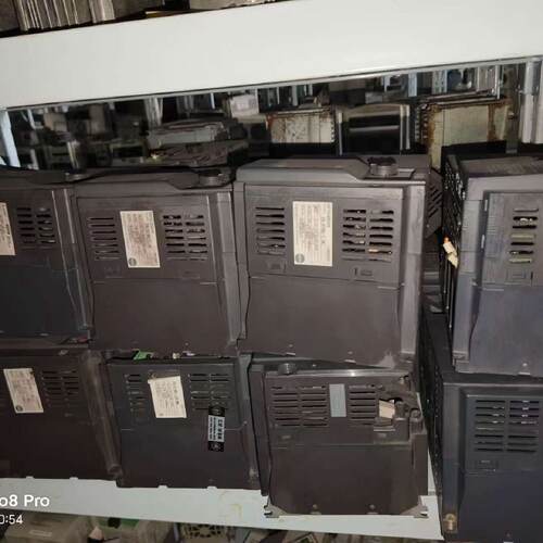溢价-变频器FR-D740-5.5K-CHT 5.5kW 三相