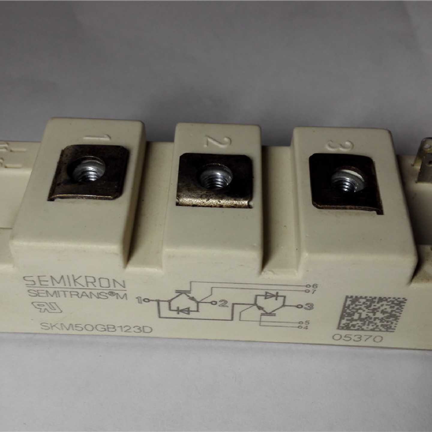 议价SKM75GB128D SKM50GB123D SKM75GB124D SKM100GB128DE - 实物图