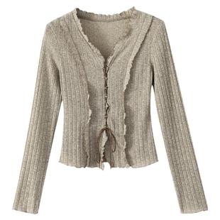 【清仓秒杀】春秋季小众卡其色上衣韩系正肩时尚洋气v领长袖t恤女