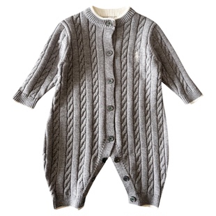 男宝宝衣服冬季婴儿连体衣加绒保暖小月龄外出服冬装针织毛衣爬服