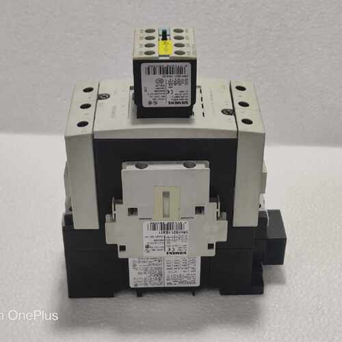 Siemens 3RT1044-1A..4 Power Contactor Siemens 3ZX1012-0RT04-