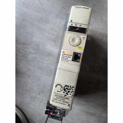 〔议价-可维修〕ATV32HU22N4施耐德变频器 2.2kw 380v 工