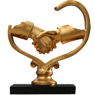 美式现代电视柜握手装饰家居饰品酒柜客厅办公室摆件 商务工艺品