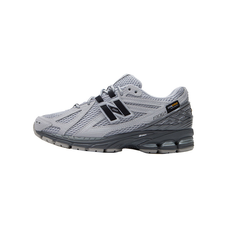 NewBalance男女跑步鞋渐变色