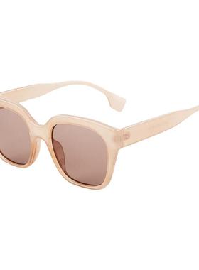 桔里防紫外线方形氛围感遮阳墨镜