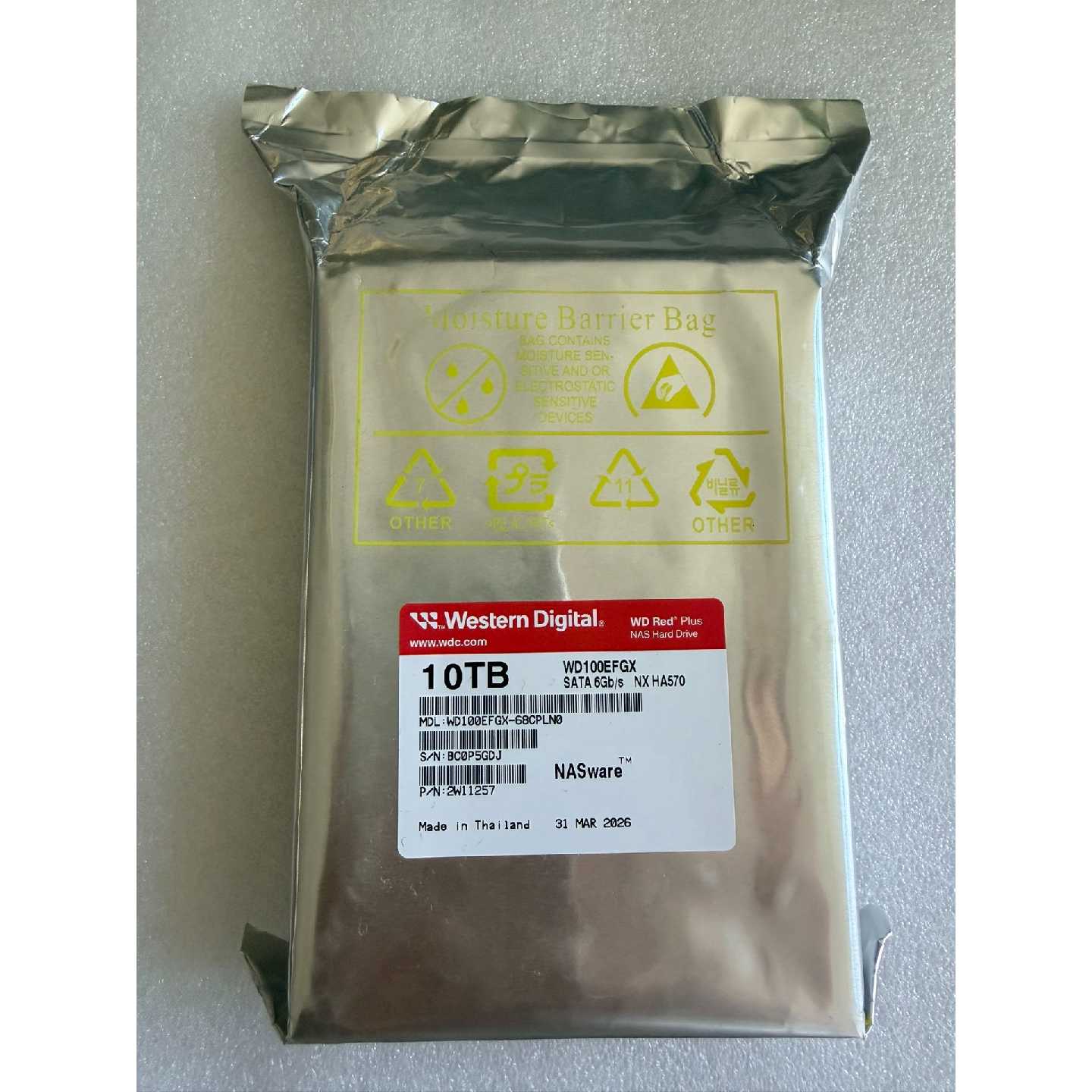 WD100EFGX 西数红盘Plus 10TB NAS硬盘图片