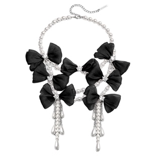 XTASTE USELESSOBJECTS 蝴蝶结珍珠项链轻奢小众毛衣链配饰穿搭