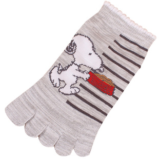 外贸日系纯棉五指袜女秋冬短筒可爱卡通时尚松口全棉防臭分趾短袜