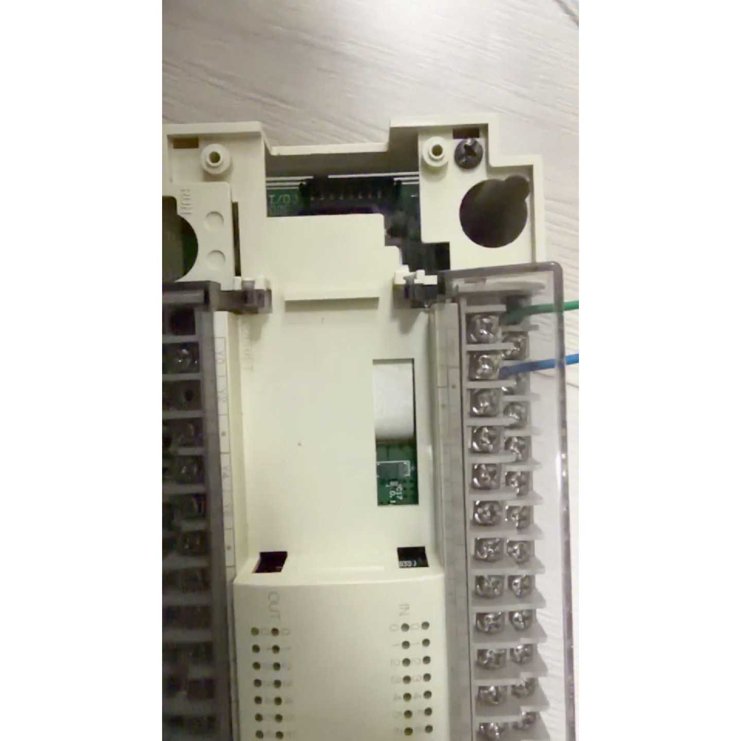 议价三菱PLC，型号FX2N-32ER，实物拍摄核对信息购买，二
