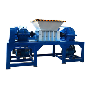 厂家直销大型撕碎机双轴单轴废铁金属塑料木材托盘蓝桶废电池粉碎