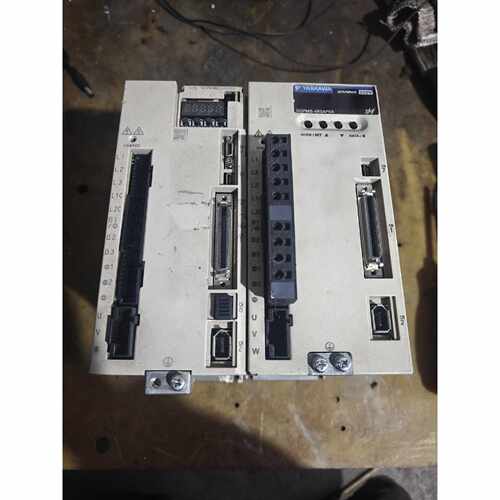 议价安川驱动器 SGPMS-4R0AP0A  回来各一个 功能