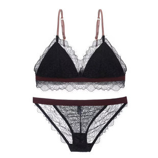 细带三角杯蕾丝文胸罩无钢圈性感棉垫超薄款显胸小美背内衣女套装