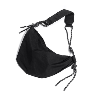 潮牌街头斜挎包女INS小众大容量旅行背包日系休闲男包运动单肩包