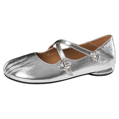 星期六银色玛丽珍鞋女2025年
