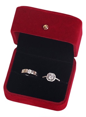 结婚情侣活口对戒奢华假道具求婚