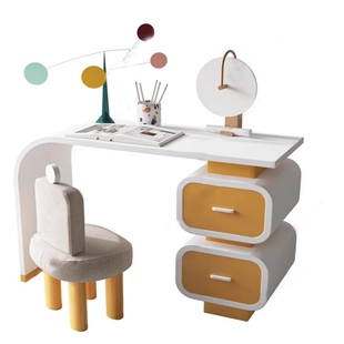 北欧烤漆书桌创意艺术老板桌现代简约写字台家用笔记本电脑桌定制