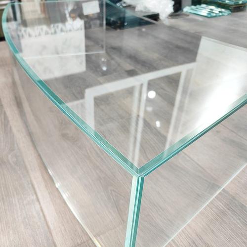 道具展示热弯SGP夹胶防砸45度角无痕拼接玻璃罩弧形弯钢异形玻璃