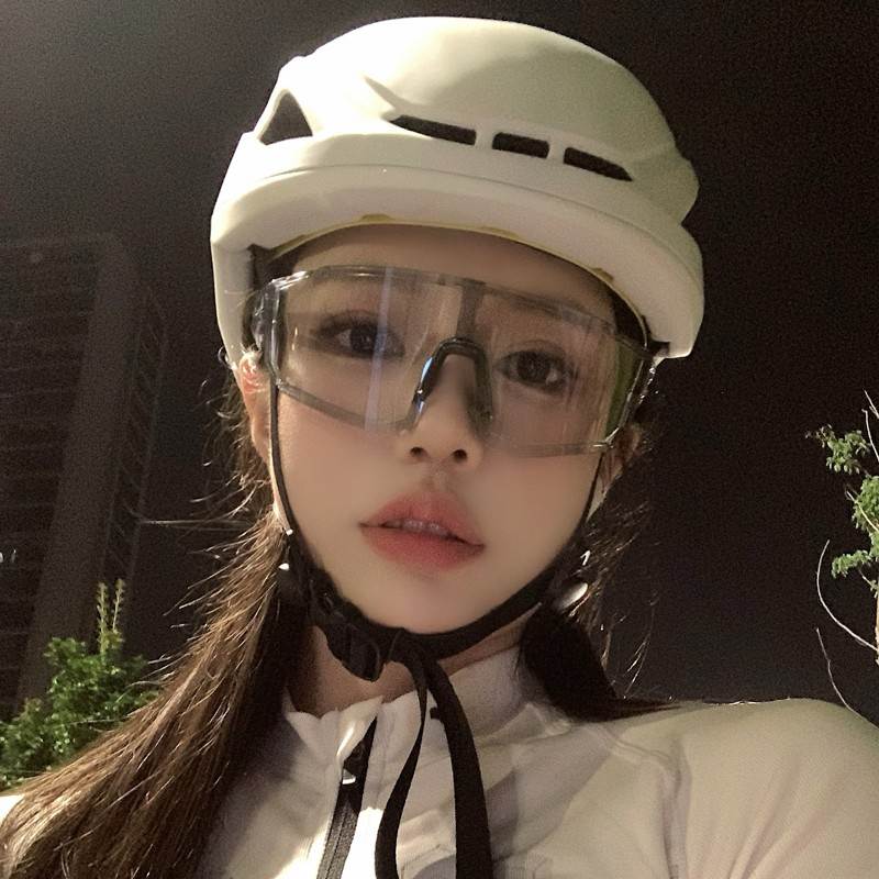 日夜两用专业骑行眼镜马拉松户外变色自行车徒步护目镜防风沙夜骑