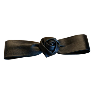 银色皮质立体玫瑰鸭嘴夹 好看的侧边发夹边夹ins蝴蝶结花朵刘海夹