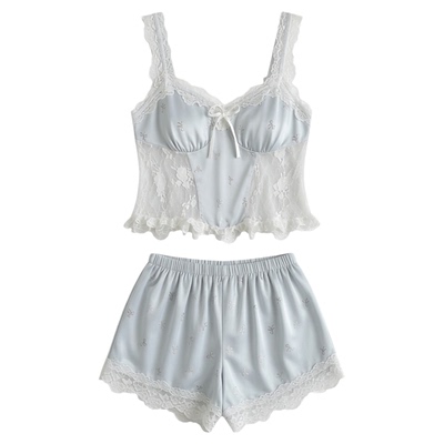 带胸垫冰丝缎面睡衣套装纯欲风