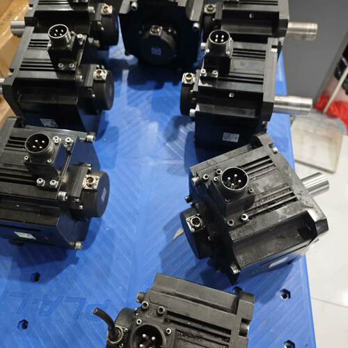 议价Mitsubishi Hg-Sn302j Servo Motor 3Kw High Power Attracti