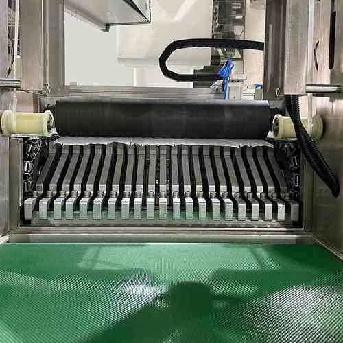 食品拉伸膜真空包装机瓜子花生豆腐干鸡蛋猪肉铺真空软吸塑泡罩机