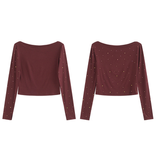 王润SOHANA2024 一字肩浪漫休闲显瘦百搭烫钻满天星长袖打底T恤