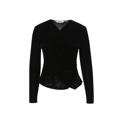 迪图春季赫本风黑色丝绒打底小衫