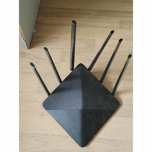 议价普联TP-LINK千兆路由器出售，型号TL-WDR7660千