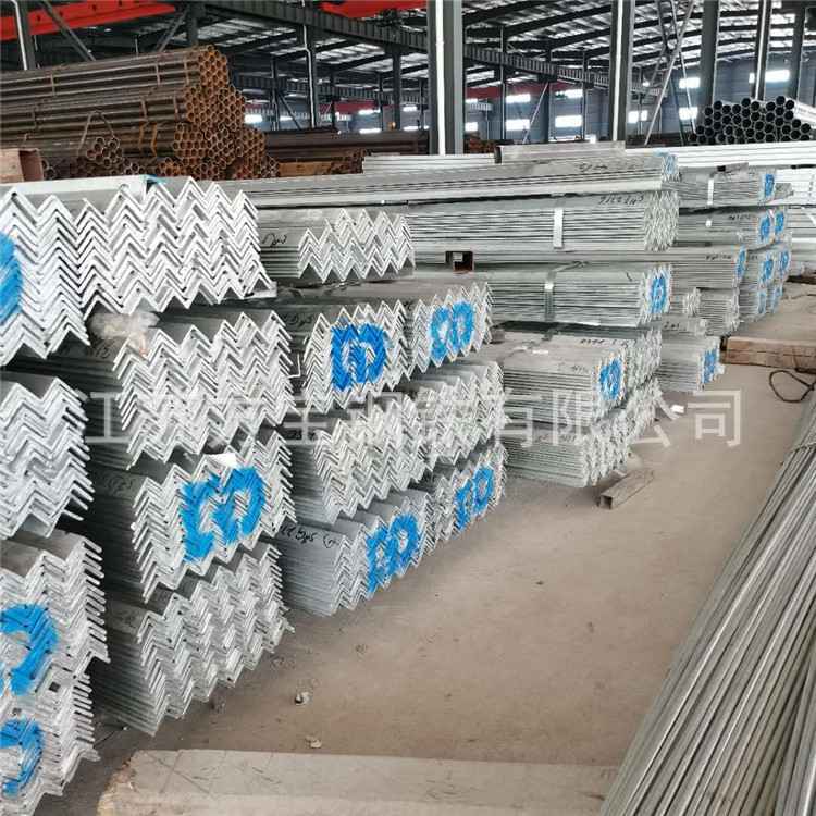 角钢Q235B热轧等边角钢 Q355B货架支架三角铁 电力工程角钢桥梁用