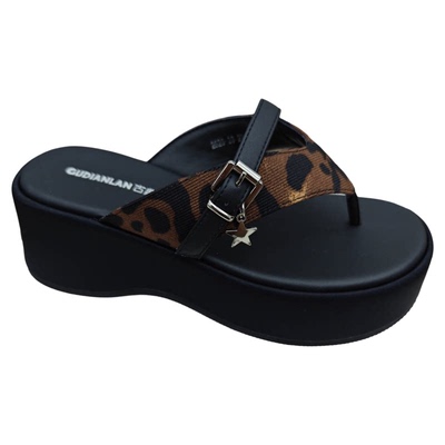 厚底增高人字拖鞋轻便适夹趾拖鞋