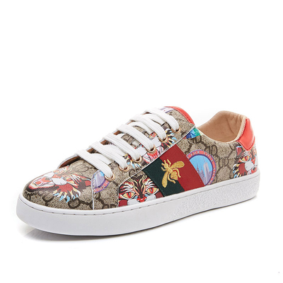 潮牌欧美刺绣蜜蜂女鞋真皮板鞋