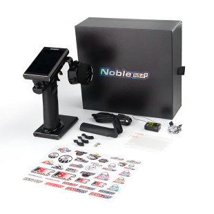 新款FlySky富斯Noble NB4+遥控器模型车8通道防水2.4G触摸彩屏