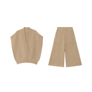 MANNALA丨“花生酱”极简定纺云柔美丽诺羊毛V领马甲毛衣 Q4779