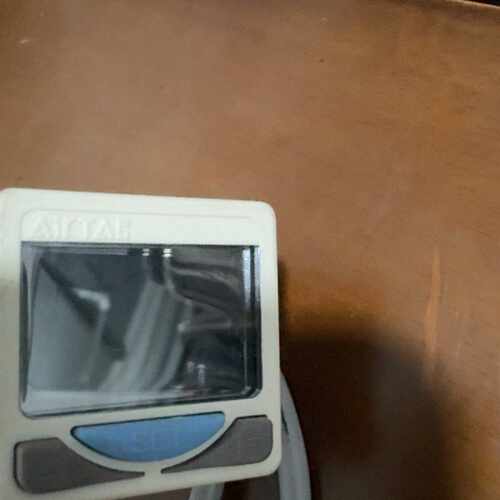 询价下单亚德客气压表DPSN1，数显压力开关，量程-0.10.1M