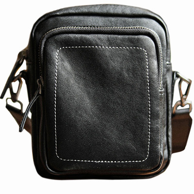 2024冬新品男士方形小包植鞣皮包